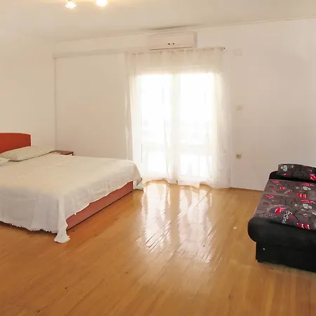 Ferienhaus Rogoznica 402s בית נופש